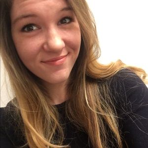 Meet your Posher, Carlie